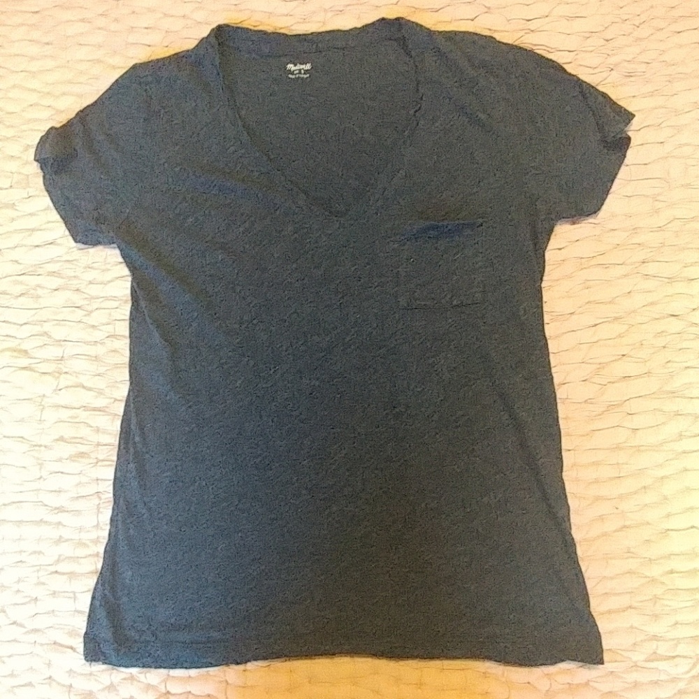 Dark blue Madewell top with pocket detail